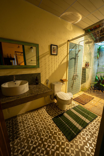 Bathroom 4, Ella Nine Peaks, Wellawaya