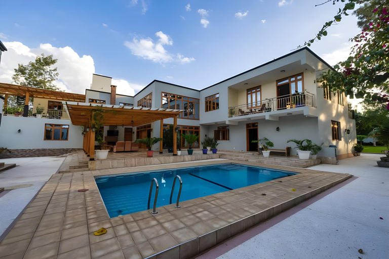 Sport & Beauty 5, Sunset Inn Arusha, Arusha Urban