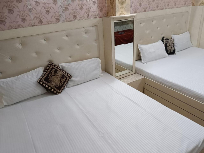 Bedroom 2, Maa Vaishno Guest House, Chandauli