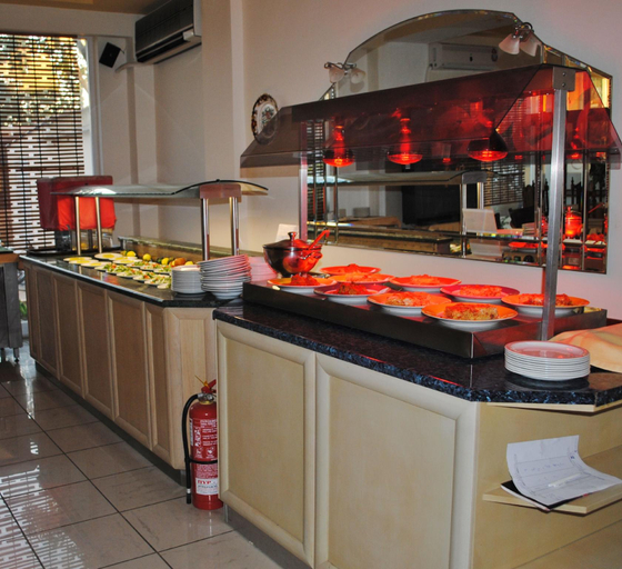 Food & Drinks 5, Lido Star Faliraki, South Aegean