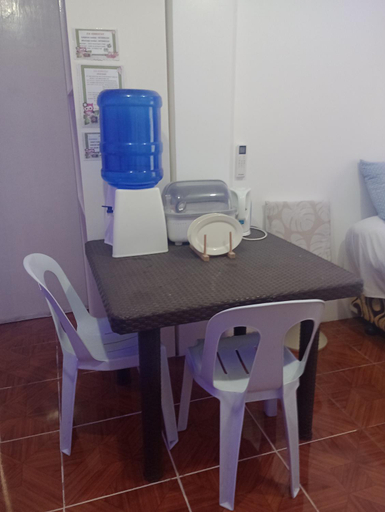 Others 2, Zia Homestay, Burgos