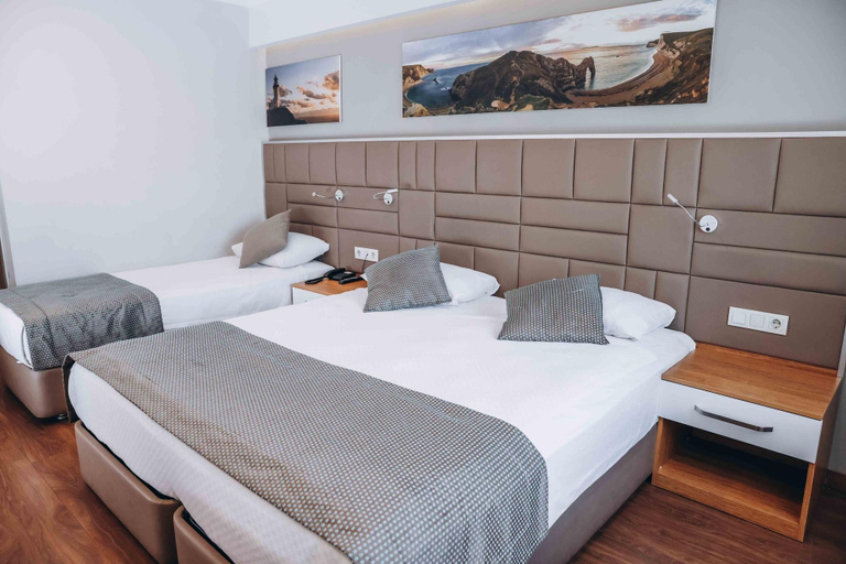 Bedroom 3, Hakcan Hotel, Gaziemir