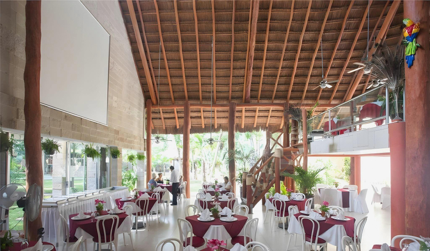 Food & Drinks 5, Hotel Plaza Caribe Cancun, Isla Mujeres