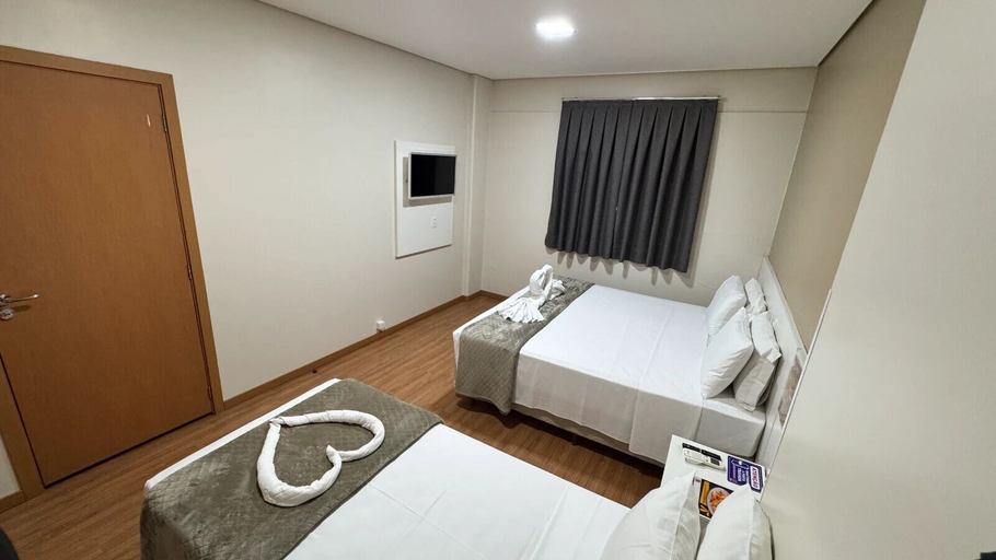 Room 3, Hotel Zandona, Blumenau