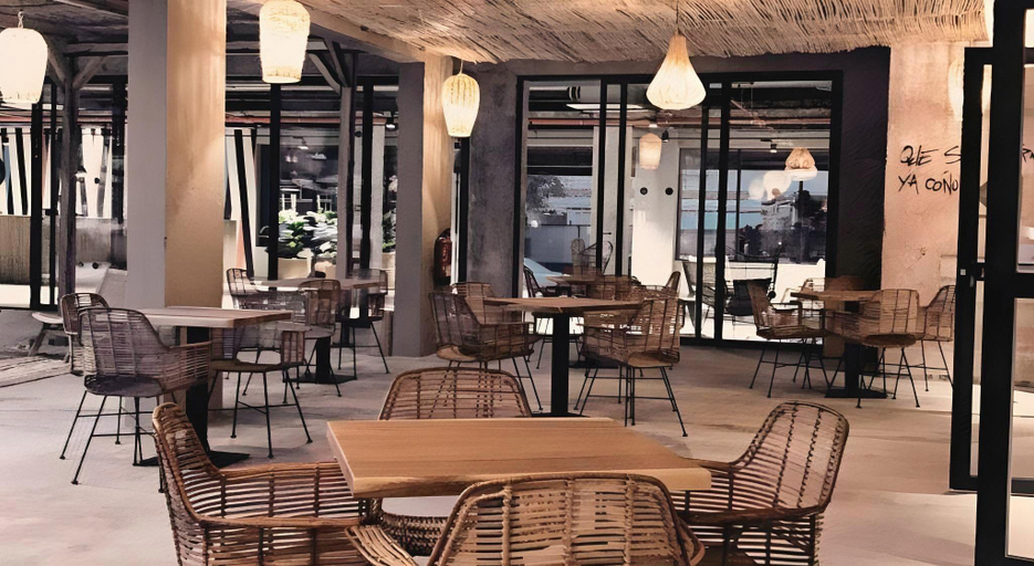 Food & Drinks 3, Cook’s Club Palma Beach +16, Baleares