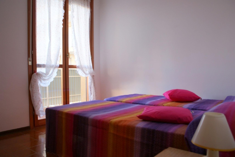 Bedroom 3, Modern apartment in a fantastic Resort by Beahost Rental, Venezia