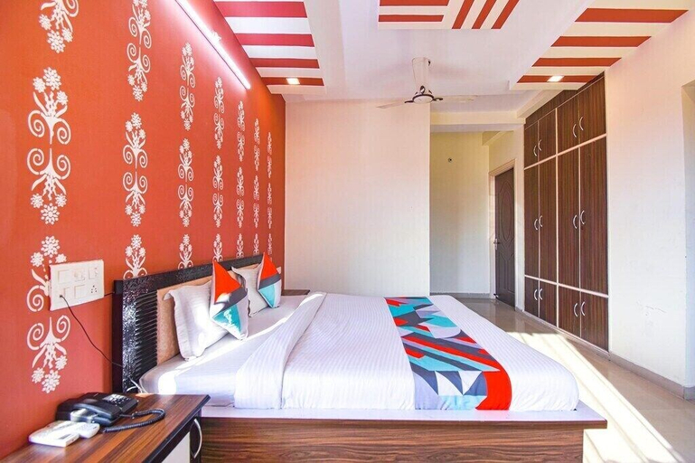Room 4, Bzoie heritage, Dehradun