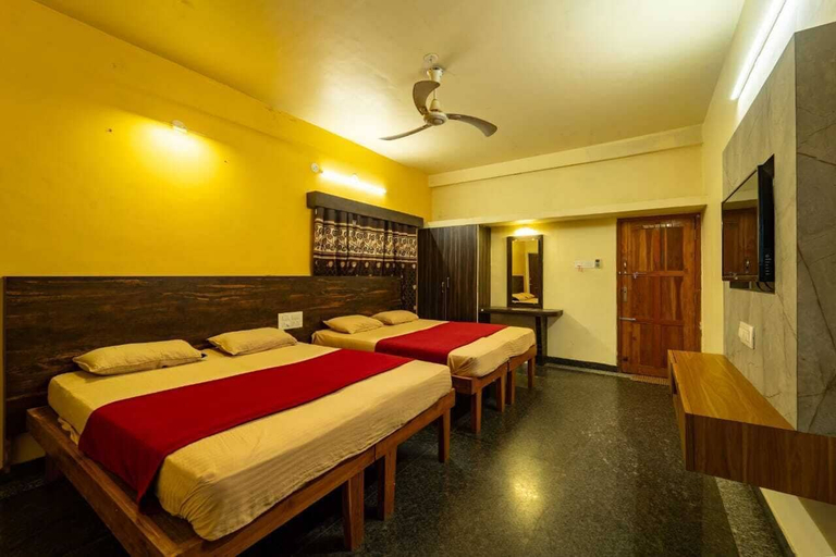 Room 2, White Petals Dandeli, Uttara Kannada