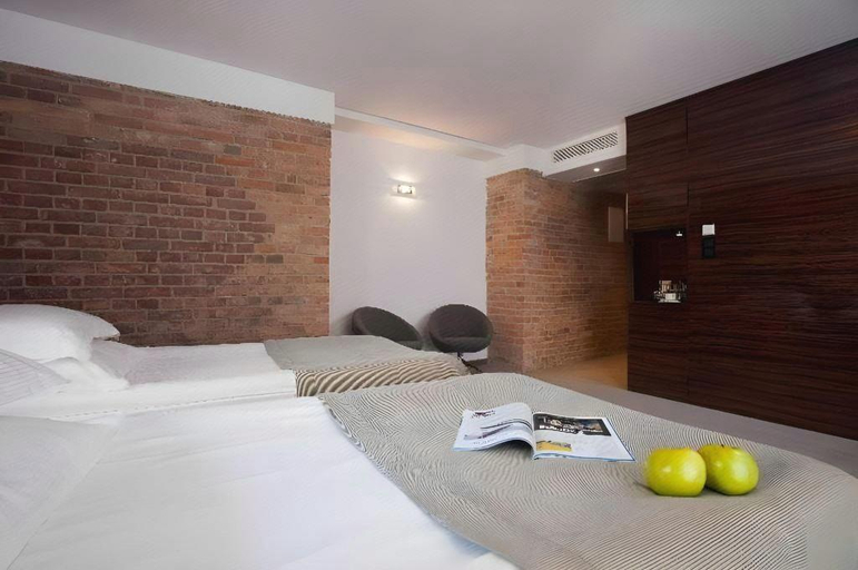 Bedroom 2, Q Hotel Grand Cru Gdansk, Gdańsk City