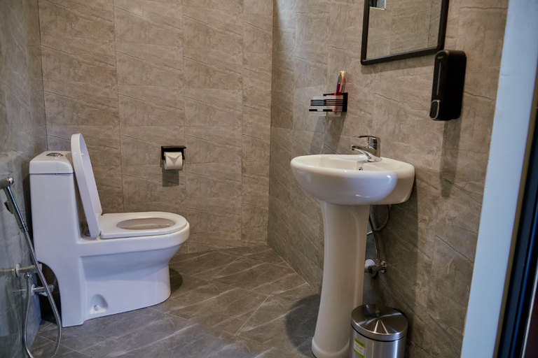 Bathroom 3, Samora River Lodge, Arusha