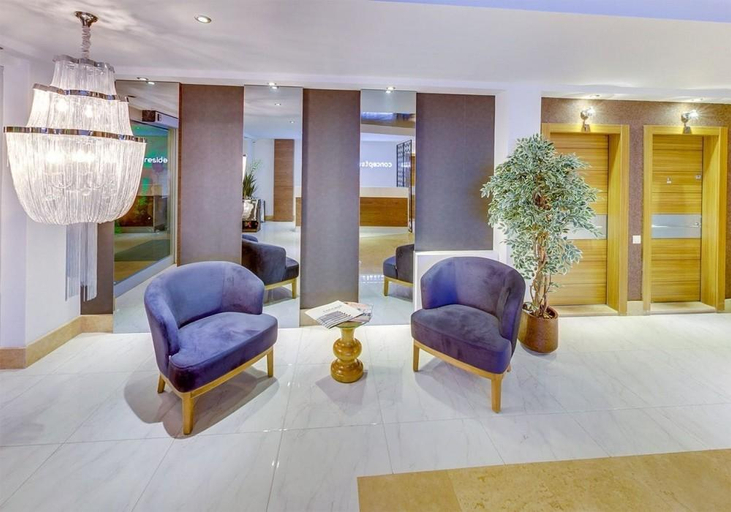 Others 3, Concept Suites, Merkez