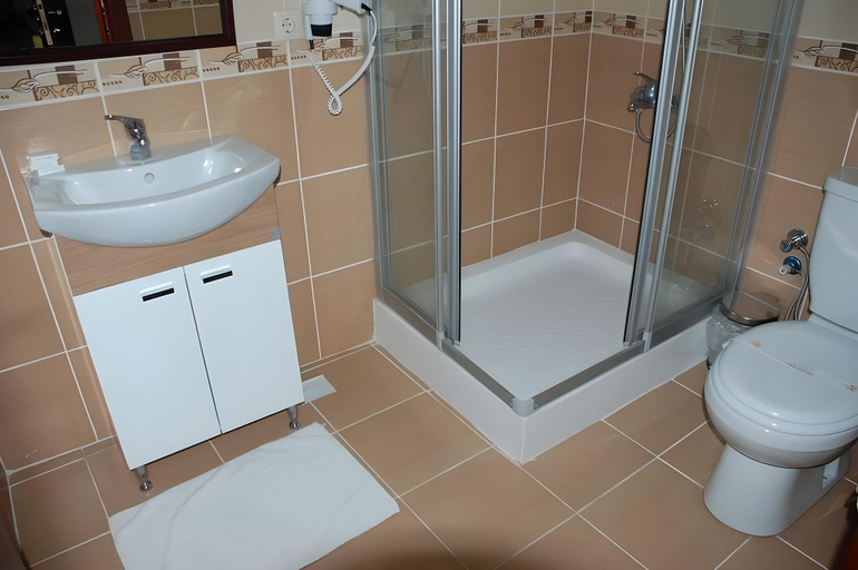 Bathroom 3, Business Life Hotel & SPA Bakirkoy, Bakırköy