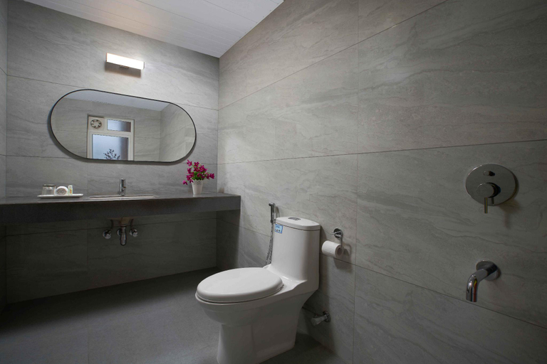Bathroom 3, Grandeur stays, North Goa