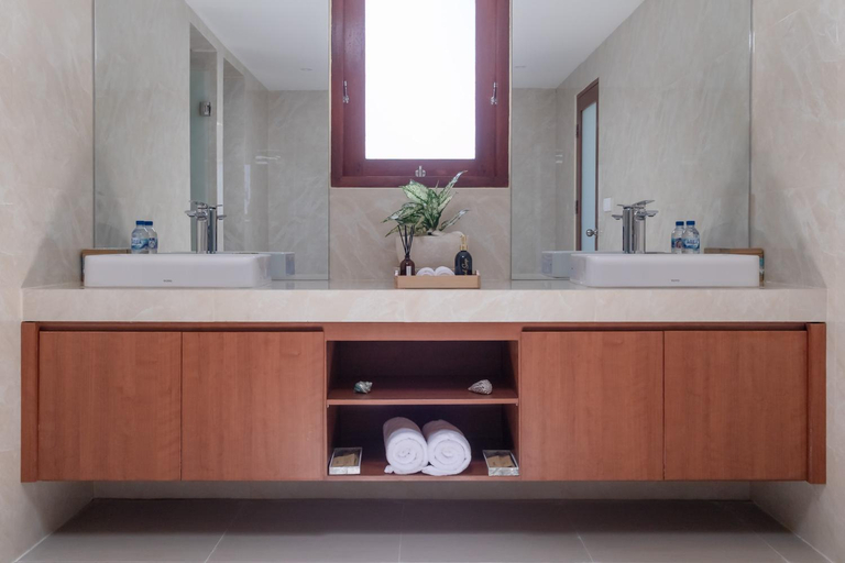 Bathroom 3, Casabelle Villa, Badung