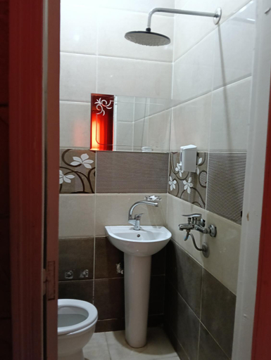 Bathroom 4, ABU Guest House, Aswan