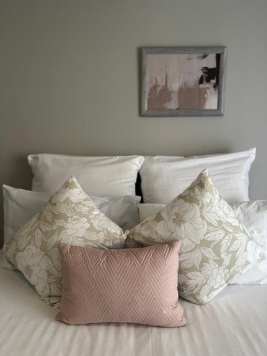Bedroom 2, BlueHive Guesthouse, Ugu