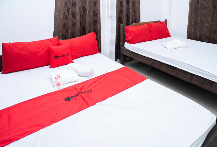 Bedroom 3, Reddoorz @ Hergem Siargao Inn, General Luna