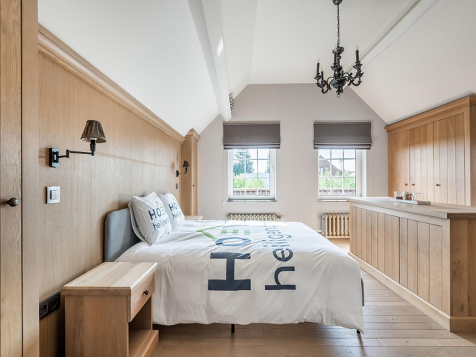 Bedroom 2, Charming farmhouse for 18 guests, Limburg