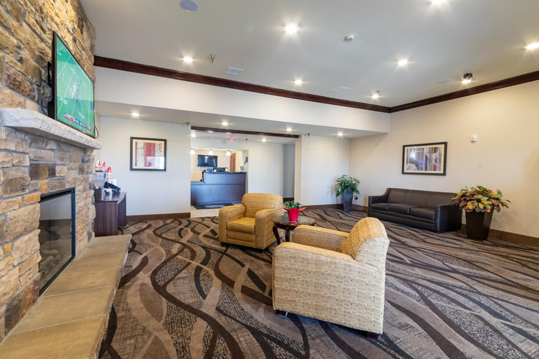Public Area 2, Cobblestone Inn & Suites - Eaton, Weld