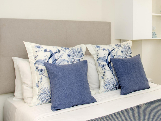 Bedroom 2, Sitges Spaces Oasis Suites, Barcelona