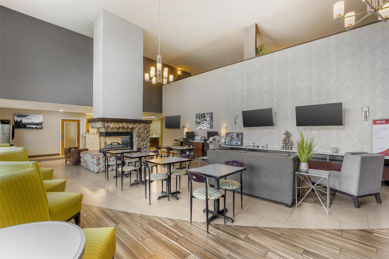 Food & Drinks 5, Best Western Plus Wenatchee Downtown Hotel, Chelan