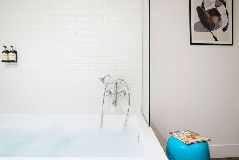 Bathroom 4, H Regas Adults Only, Barcelona