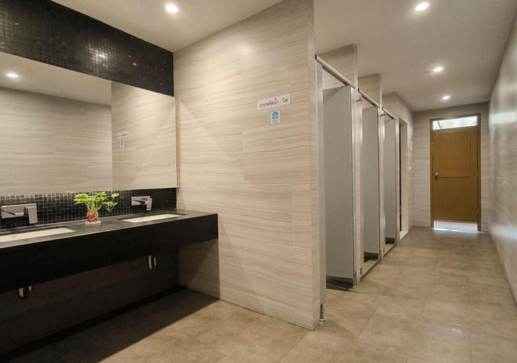 Bathroom, Alcove@53, Wattana