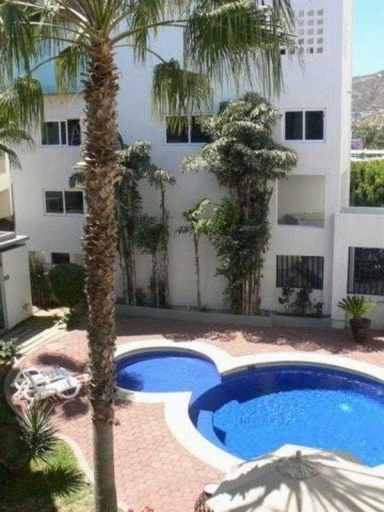 Sport & Beauty 5, Seven Crown Express & Suites by Kavia, La Paz