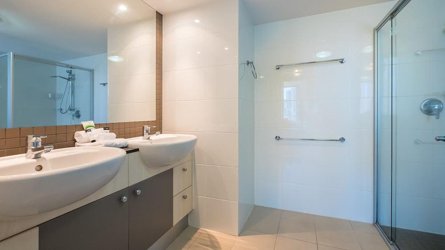 Bathroom 4, Trilogy Surfers Paradise, Gold Coast