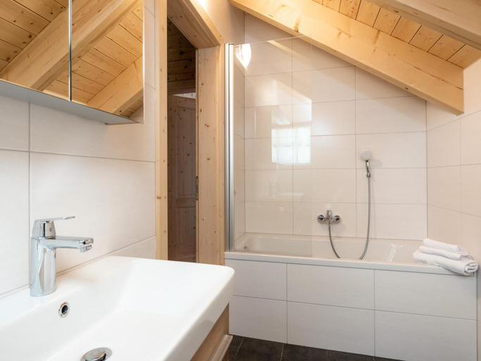 Bathroom 2, Chalet in Koralpe with Panoramic Views, Wolfsberg