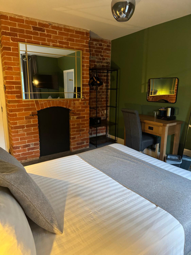 Bedroom 3, The Oaklands Hotel, Norfolk