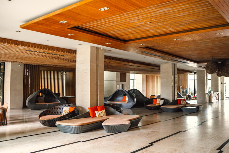 Public Area 5, Welcome World Beachfront Resort, Pattaya