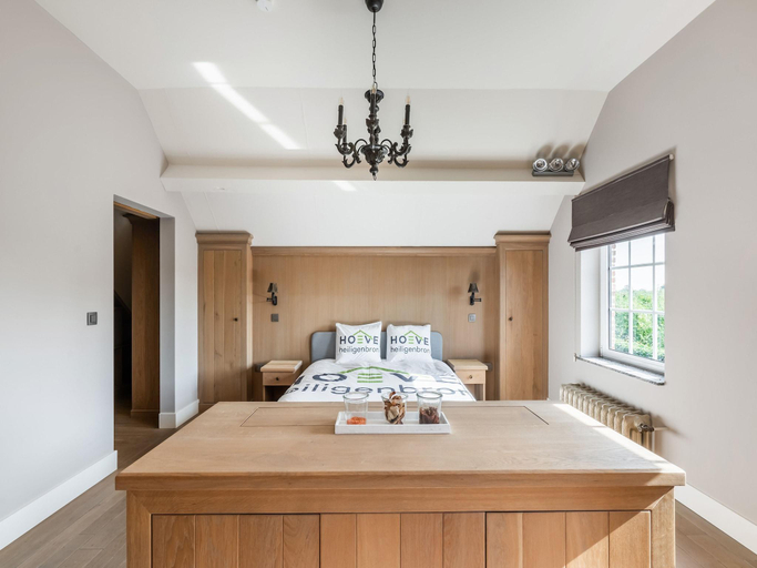Bedroom 2, Charming farmhouse for 18 guests, Limburg