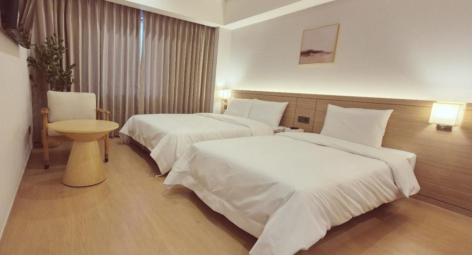 Bedroom 2, Geojedo Gohyeon Hotel Vibe, Geoje