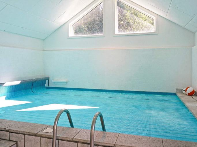 Sport & Beauty 2, Holiday Home with Sauna by Beach, Bornholm