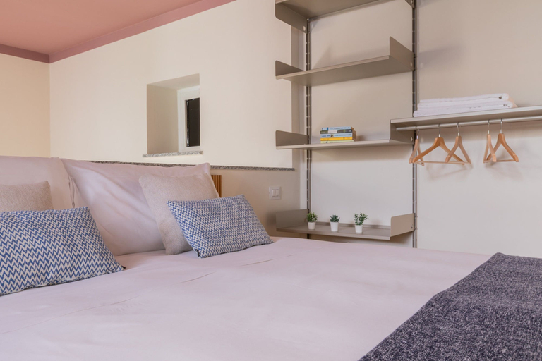 Room 4, Pink Loft by Wonderful Italy, Torino