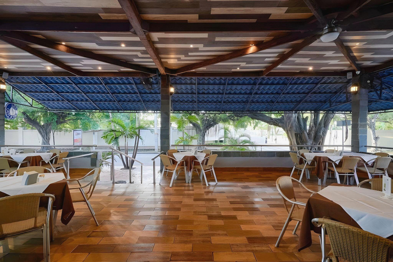 Food & Drinks 5, Hotel Riazor, Distrito Nacional