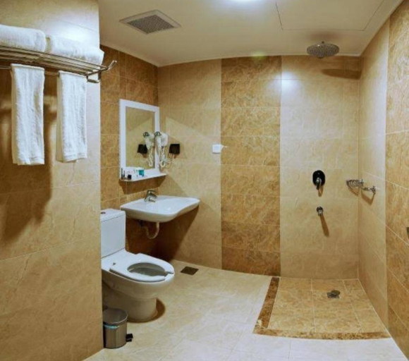 Bathroom 5, Delights Inn - Green Oasis Hotel, Al Madinah Al Munawwarah