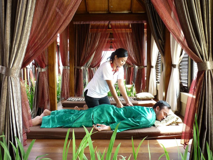 Sport & Beauty 4, S 8 Suardana Hotel, Badung