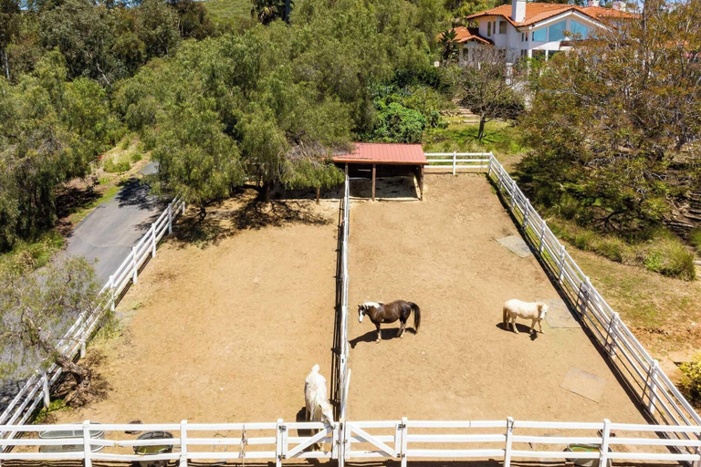 Interior 5, Private Pool, Hot Tub & Fire Pit Near Encinitas The Ranch by Avantstay, San Diego