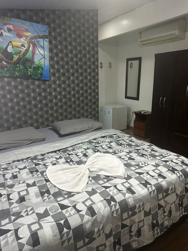 Room 4, HOTEL ARARAS, Maués