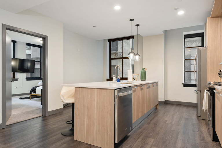 Room 5, Group Stay 3 Modern 2BR Units Great Amenities, Cook
