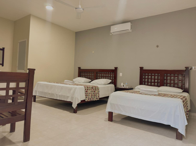 Bedroom 2, Hotel Calakmul, Champotón