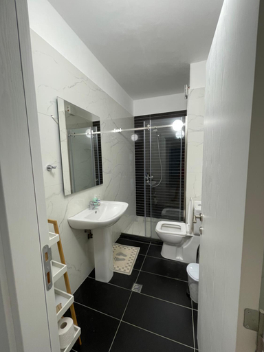 Others 3, Marin Apartments Saranda Terrace, Sarandës