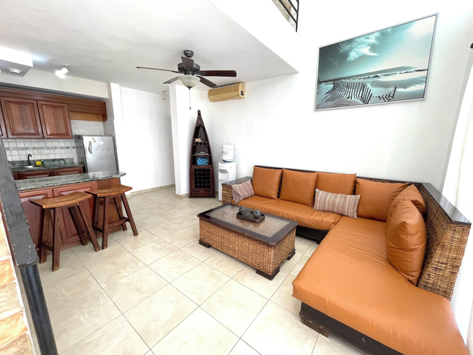 Living area 2, Beach Apartments Paradise, Salvaleon de Higuey