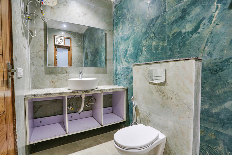 Bathroom 4, FabHotel Heritage Inn, North 24 Parganas