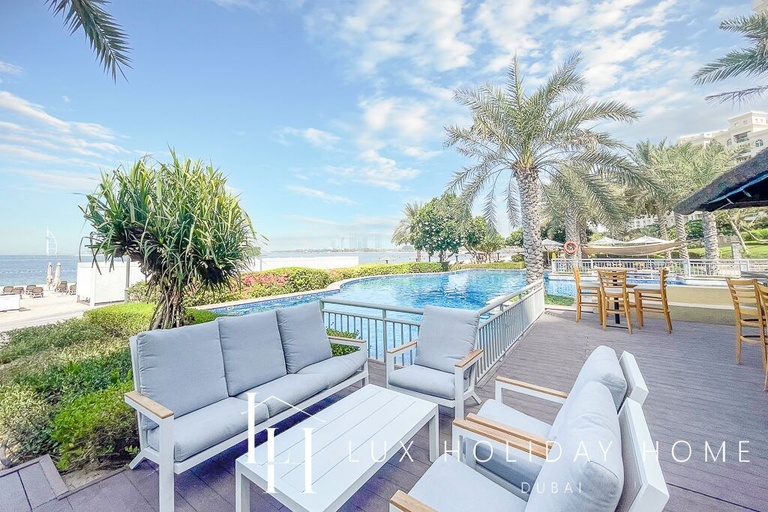 Pool 4, LUX The Palm Island Shoreline Suite, Dubai