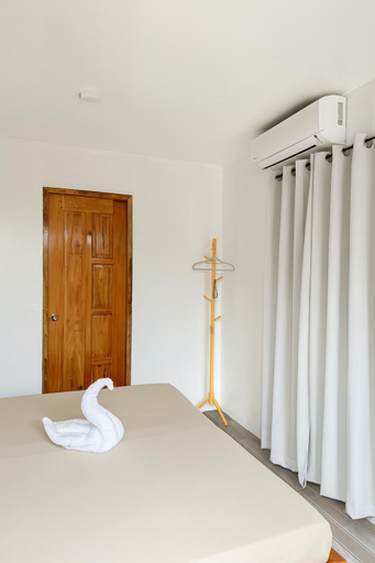 Others 4, Kadij Guest House, San Juan
