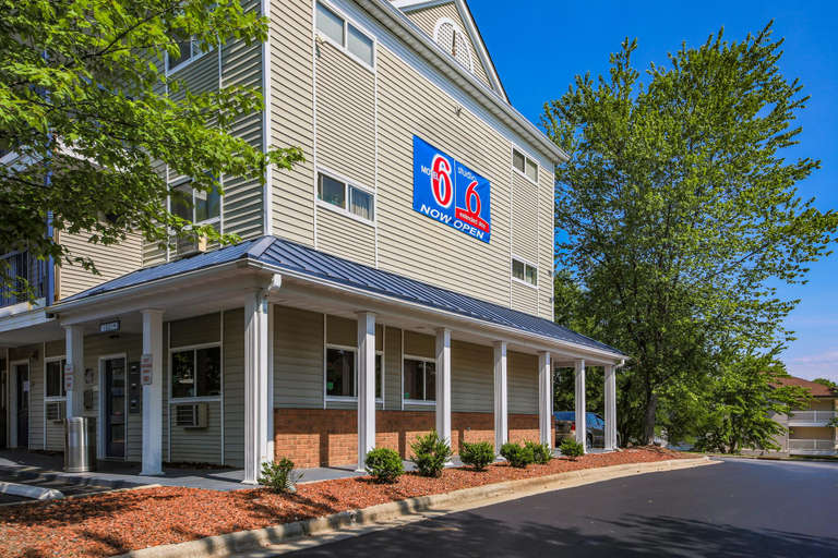 Exterior & Views 1, Studio 6 Extended Stay - Greensboro, NC - I-40, Guilford