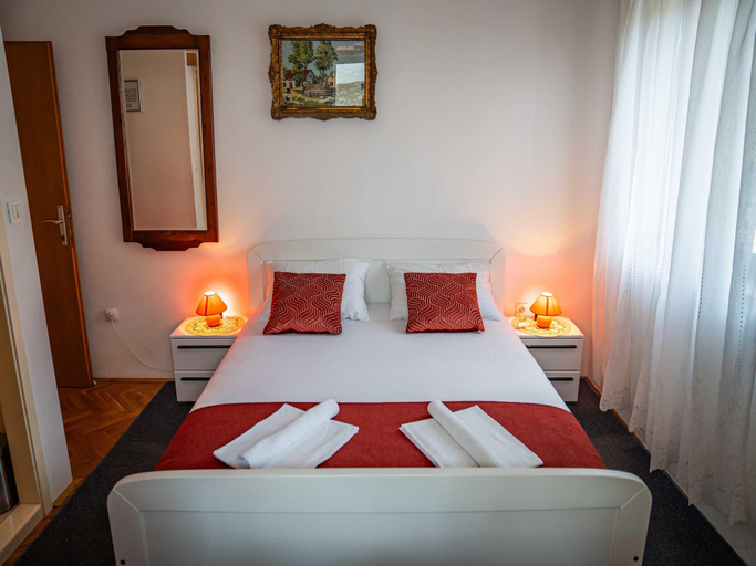 Bedroom 3, Guest House Cesic - Double Room No8, Dubrovnik